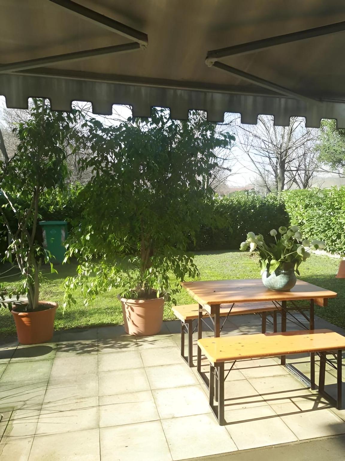Апартаменты Garden House Fiera Milano Перо Экстерьер фото